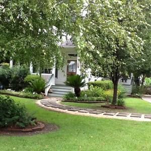 Meet your Posher, Alisa